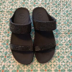 Fitflop navy Sandals with Rhinestone Accents size 10 EUC Smoke/pet free home